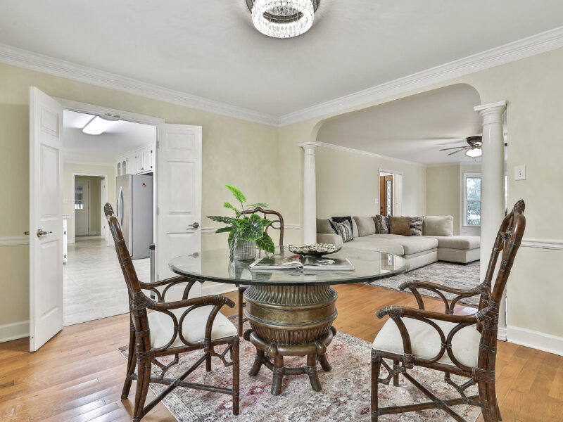 Cozy 2 story, 4 bed, 3 bath home on 6 acres! 10 minutes from Trilith and the National Training Center