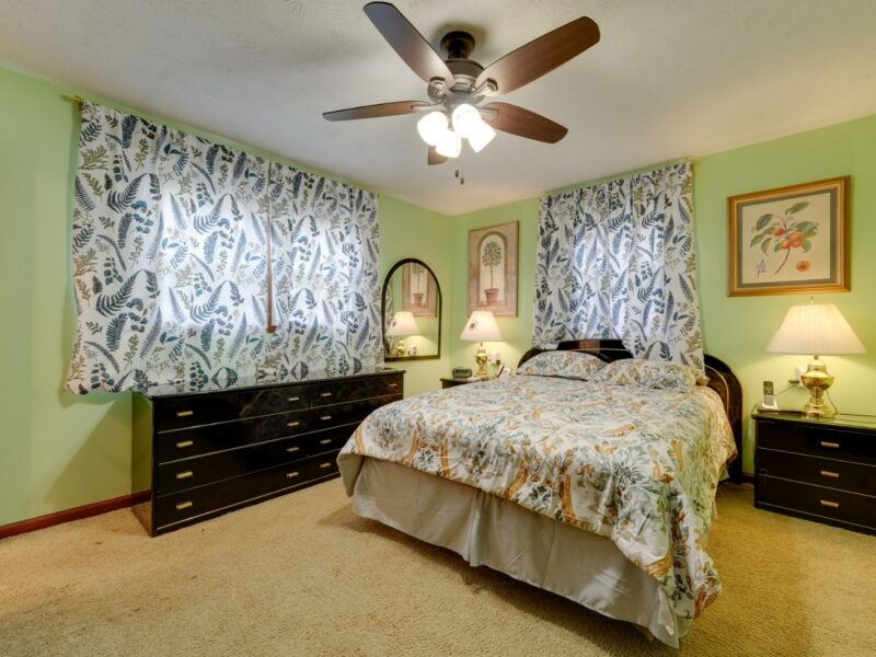 HOST WITH THE MOST - Spacious 4-bedroom house in awesome Smyrna