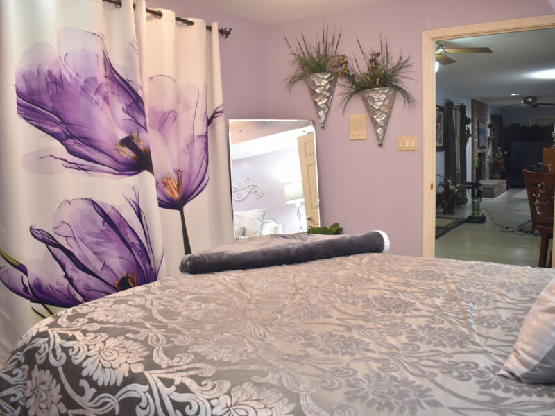 Pool, Hot Tub, Screened Veranda, Full Kitchen, 4 mi to US Soccer Facility, 20 mi to Atlanta