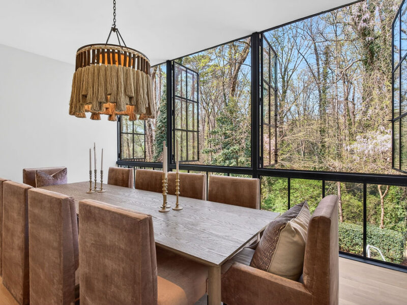 Private Luxury Buckhead Estate 5 Bed, 7 Bath with Pool, Spa, Gym, Minutes from Mercedes Benz Stadium