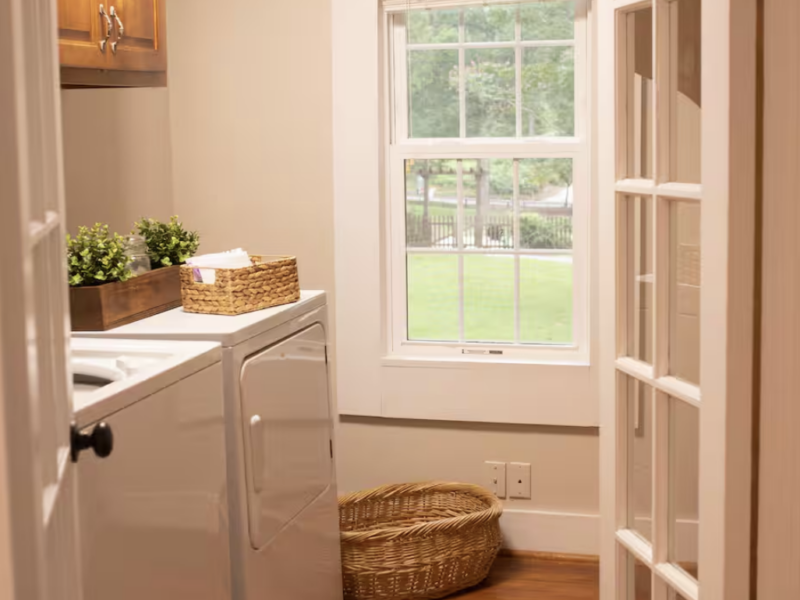 Historic Downtown Fairburn Home with Porch & Yard