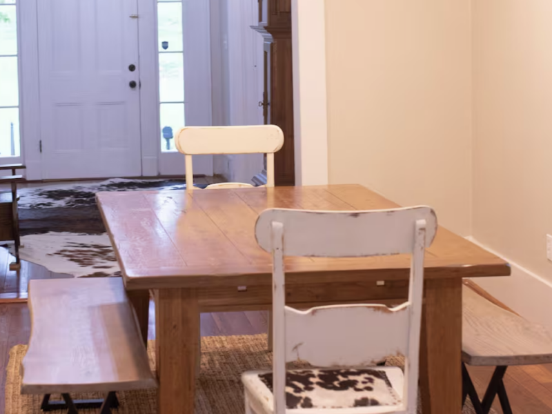 Historic Downtown Fairburn Home with Porch & Yard