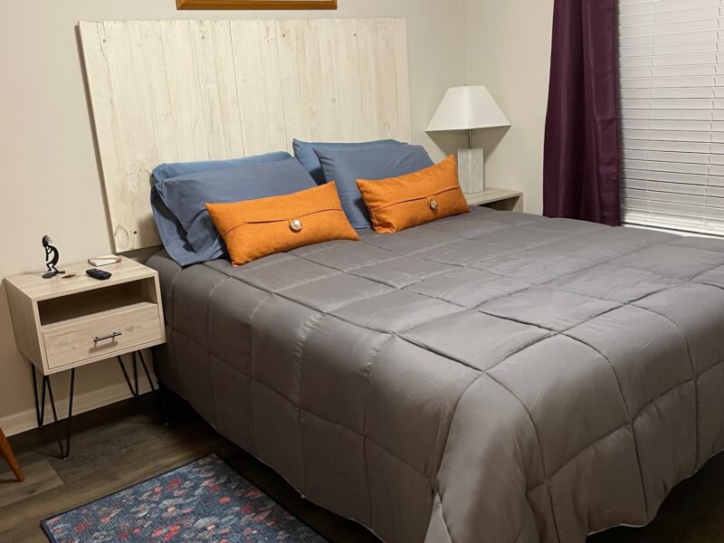 Location! Walk to restaurants and grocery. 11 miles from US Soccer Training Facility.