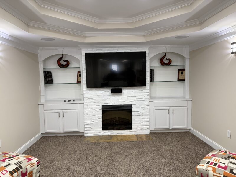 Full basement with 1 queen size bed, kitchenette, workout room with treadmill, family room with pool table.