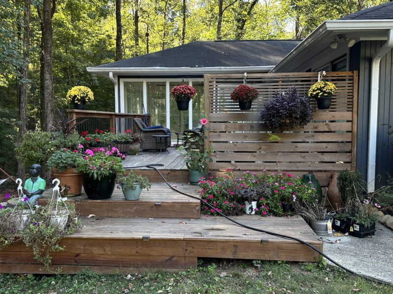 Luxury Fayetteville Retreat, Comfortably Sleeps 10 to 16, Only 20 Minutes From the Airport