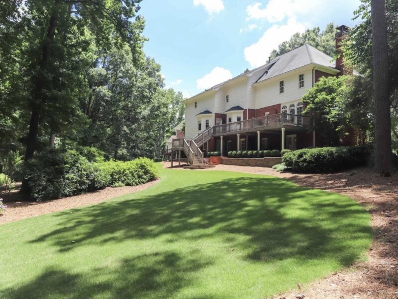 Beautiful 3 Story 5 bedroom 3.5 bath minutes from Trilith and FIFA HQ