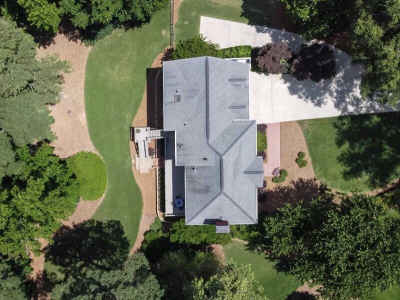 Beautiful 3 Story 5 bedroom 3.5 bath minutes from Trilith and FIFA HQ