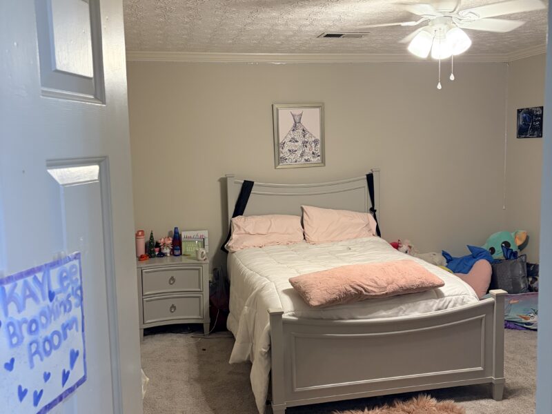 Beautiful 3 Story 5 bedroom 3.5 bath minutes from Trilith and FIFA HQ