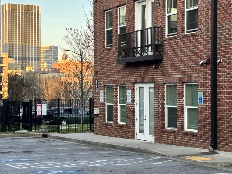 Charming 1 Bdr @ Stadium