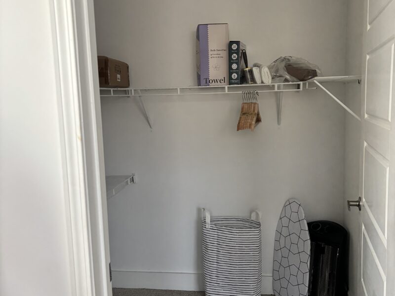 Charming 1 Bdr @ Stadium