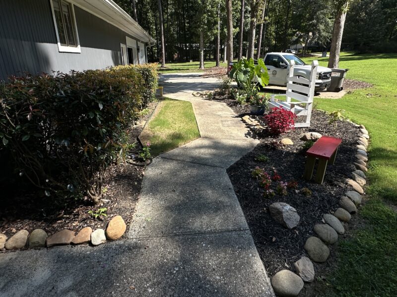 Luxury Fayetteville Retreat, Comfortably Sleeps 10 to 16, Only 20 Minutes From the Airport