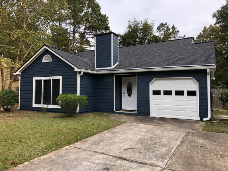 Location! Walk to restaurants and grocery. 11 miles from US Soccer Training Facility.