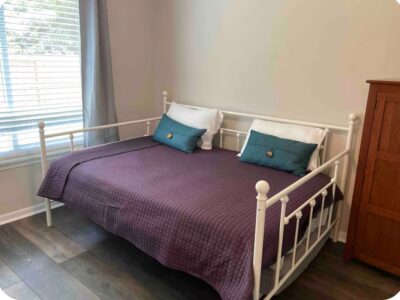 Location! Walk to restaurants and grocery. 11 miles from US Soccer Training Facility.