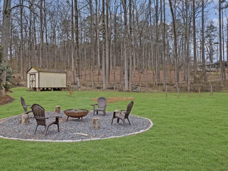 Cottage Retreat on Lees Mill Rd |2 min from Soccer Field | Accommodates 6 | 6 min from Trilith