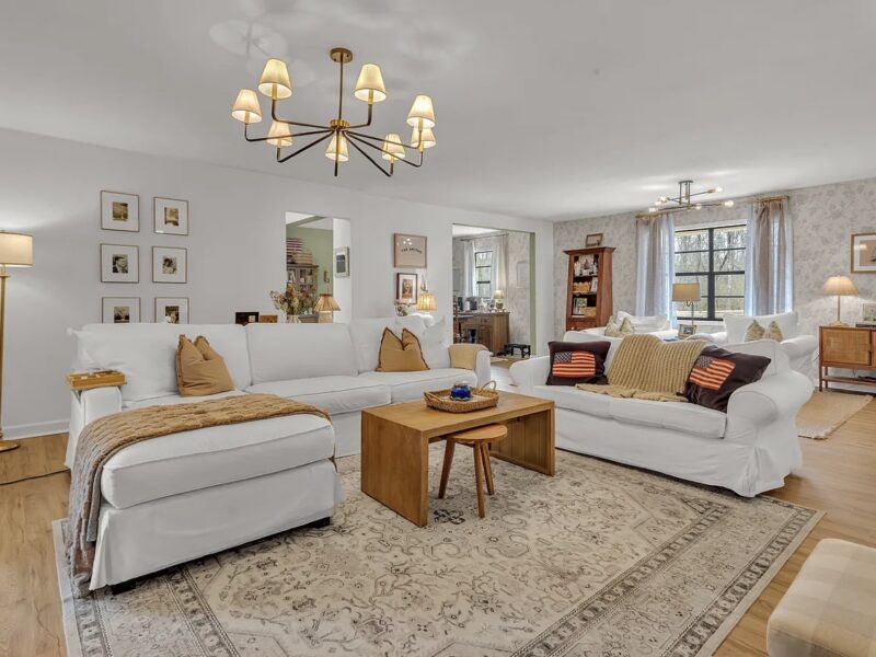 Cottage Retreat on Lees Mill Rd |2 min from Soccer Field | Accommodates 6 | 6 min from Trilith