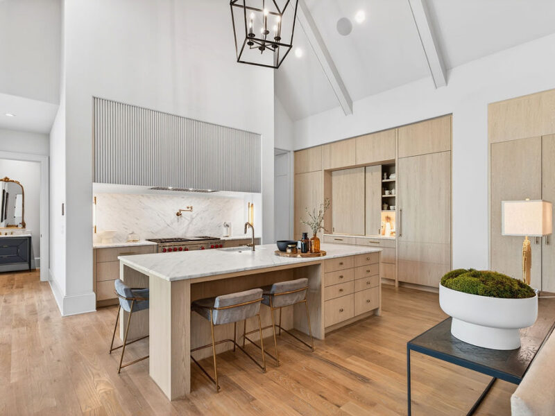 Private Luxury Buckhead Estate 5 Bed, 7 Bath with Pool, Spa, Gym, Minutes from Mercedes Benz Stadium