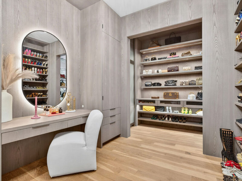 Private Luxury Buckhead Estate 5 Bed, 7 Bath with Pool, Spa, Gym, Minutes from Mercedes Benz Stadium