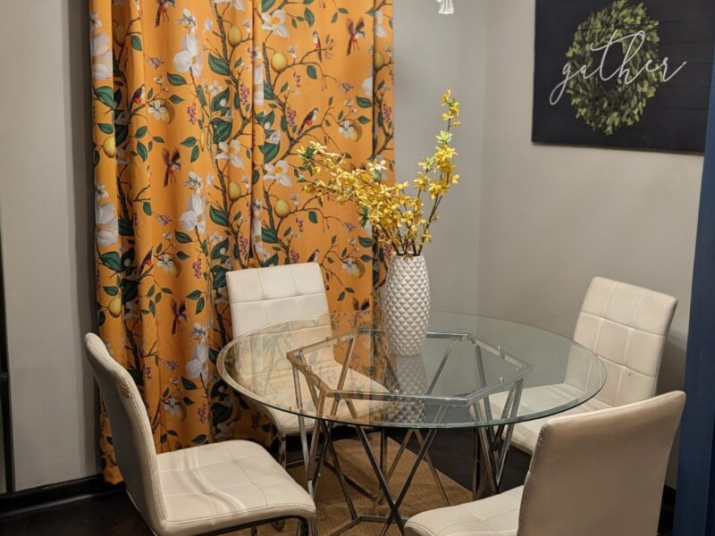 2 Bedrooms 2 Beds and 1.5 Baths