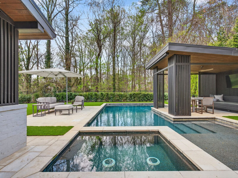 Private Luxury Buckhead Estate 5 Bed, 7 Bath with Pool, Spa, Gym, Minutes from Mercedes Benz Stadium