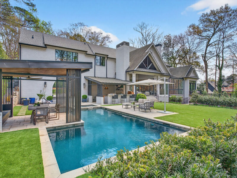 Private Luxury Buckhead Estate 5 Bed, 7 Bath with Pool, Spa, Gym, Minutes from Mercedes Benz Stadium