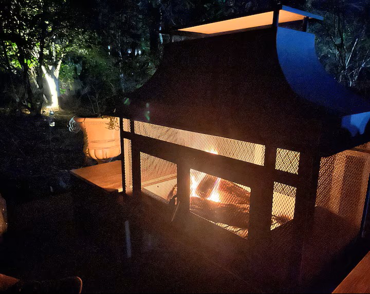 Pool, Hot Tub, Screened Veranda, Full Kitchen, 4 mi to US Soccer Facility, 20 mi to Atlanta