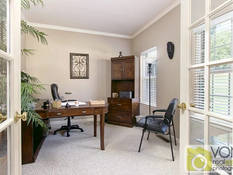 Beautiful Spacious home to OWN