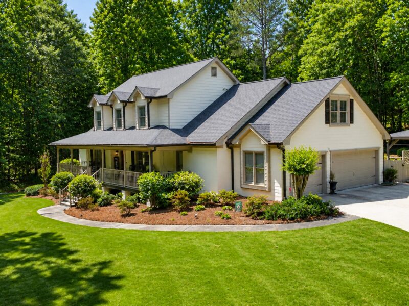 Grayson Manor