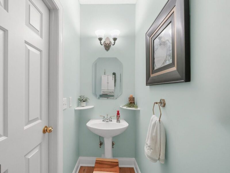 4 bedroom - 3 baths Tyrone home