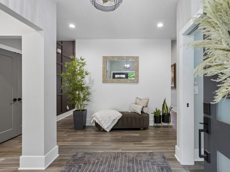 The Brook - A Modern Stylish Respite