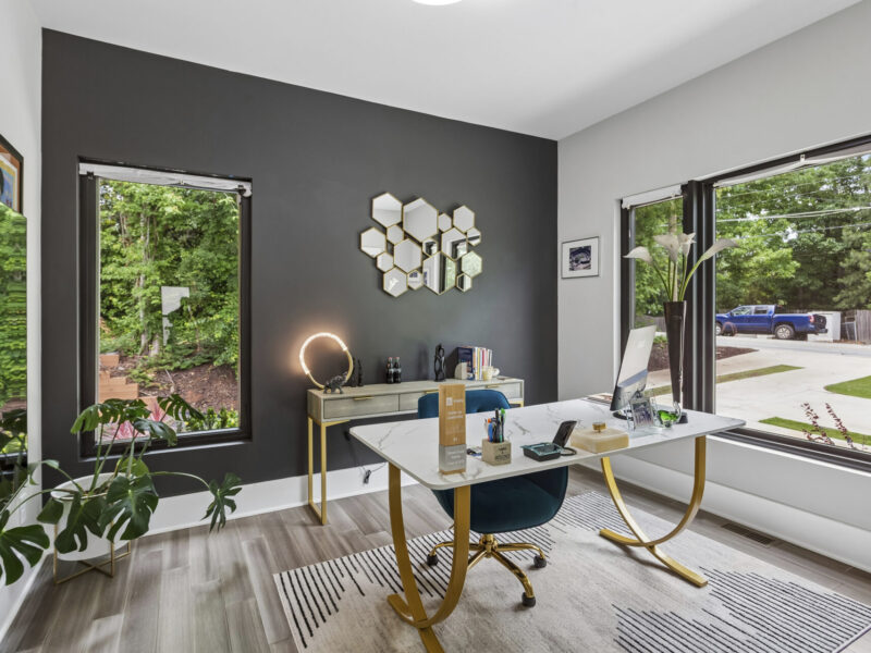 The Brook - A Modern Stylish Respite