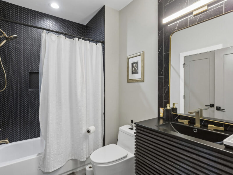 The Brook - A Modern Stylish Respite