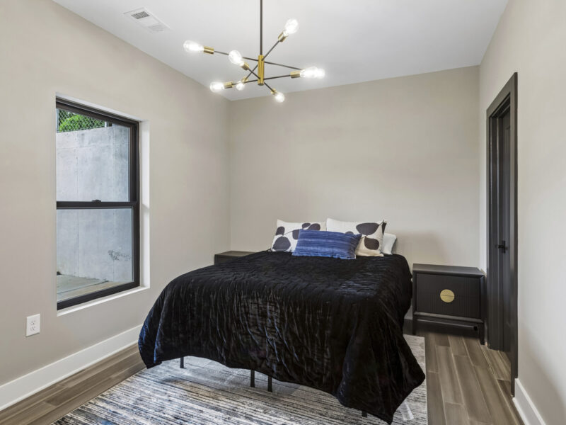 The Brook - A Modern Stylish Respite