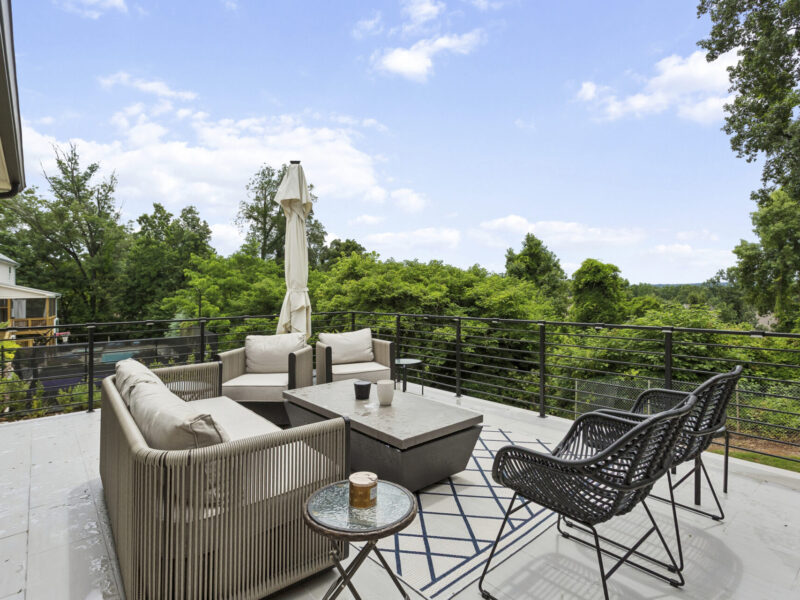 The Brook - A Modern Stylish Respite