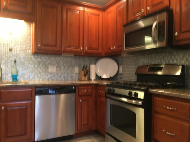 West End Gem - 7 Min from Downtown - 15 min from Airport