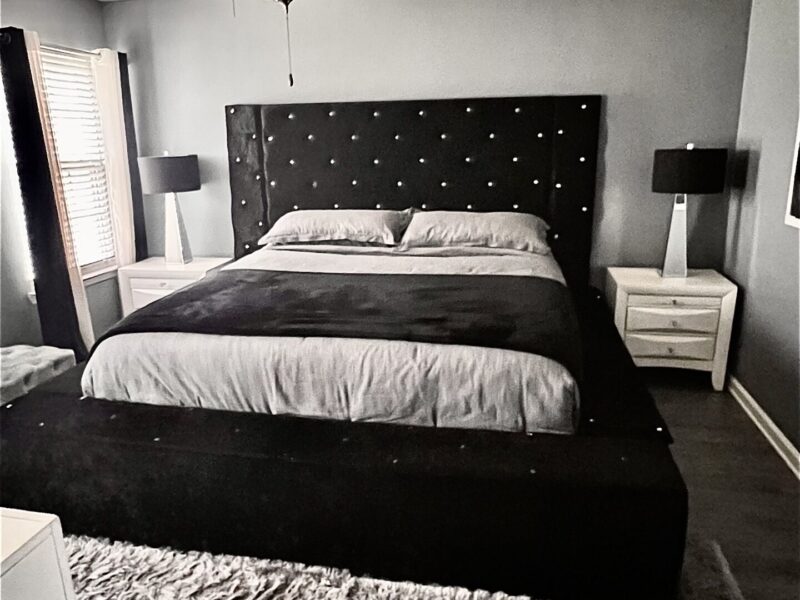 Spacious 4 Bedroom | 3.5 Bathroom | Sleeps Up to 8 Guests