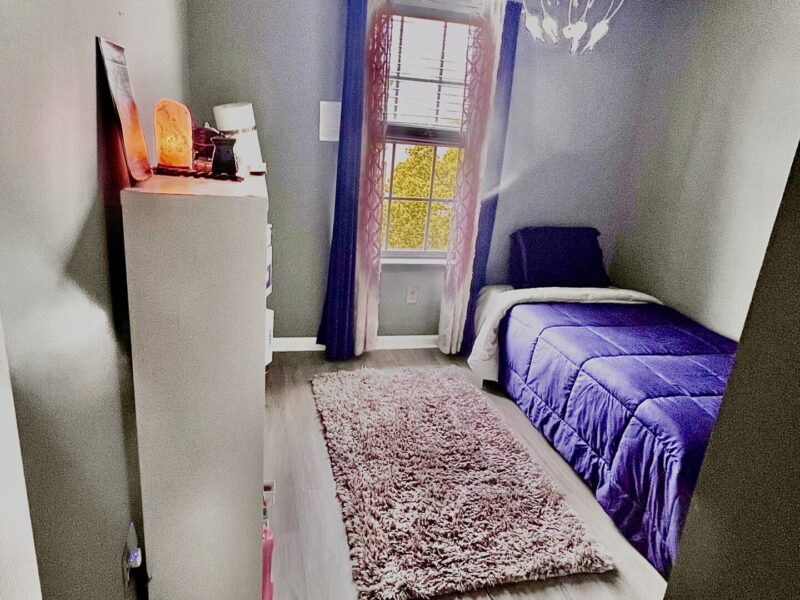 Spacious 4 Bedroom | 3.5 Bathroom | Sleeps Up to 8 Guests