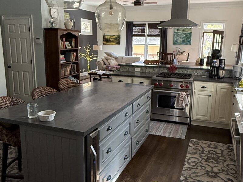 Grant Park: Quaint, historic neighborhood w/ lots to do, minutes from MB Stadium