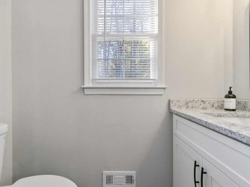 Cozy Renovated Fayette Retreat | FIFA Training & Trilith