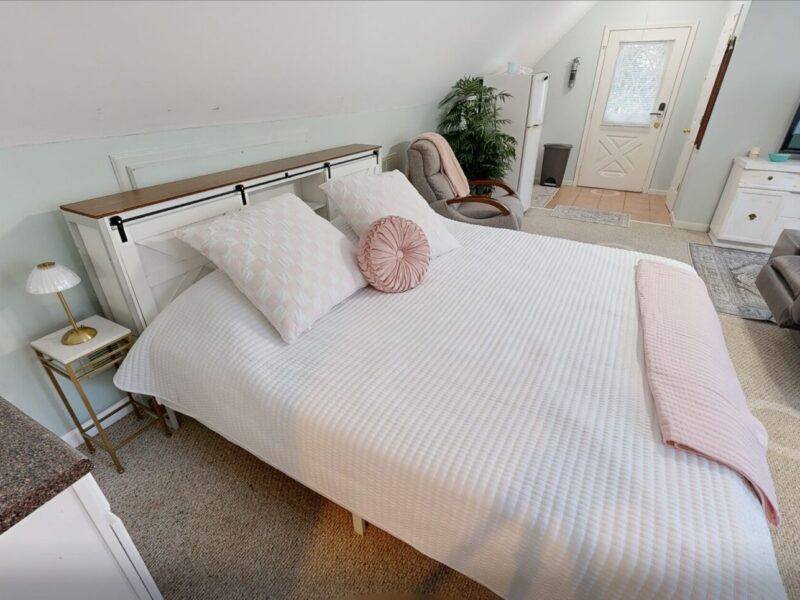 4 bedroom - 3 baths Tyrone home
