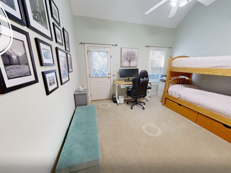 4 bedroom - 3 baths Tyrone home