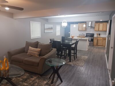 Grove Park Cottage!! 3 MILES FROM MERCEDES BENZ STADIUM!! FULLY EQUIPPED!!!