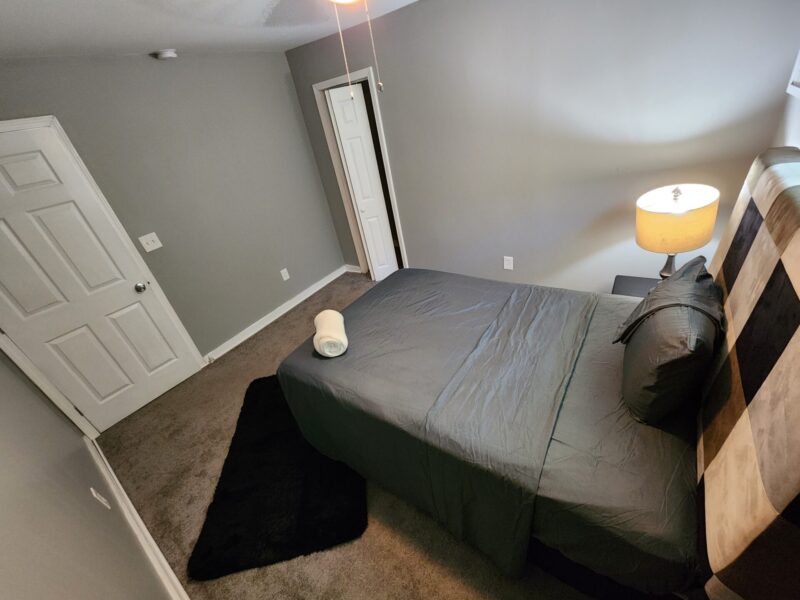 Grove Park Cottage!! 3 MILES FROM MERCEDES BENZ STADIUM!! FULLY EQUIPPED!!!