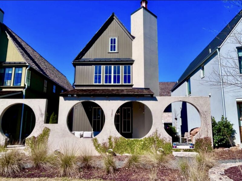 The Breakspear House | Full-home 4BR Trilith Stay with Game & Music Lounge