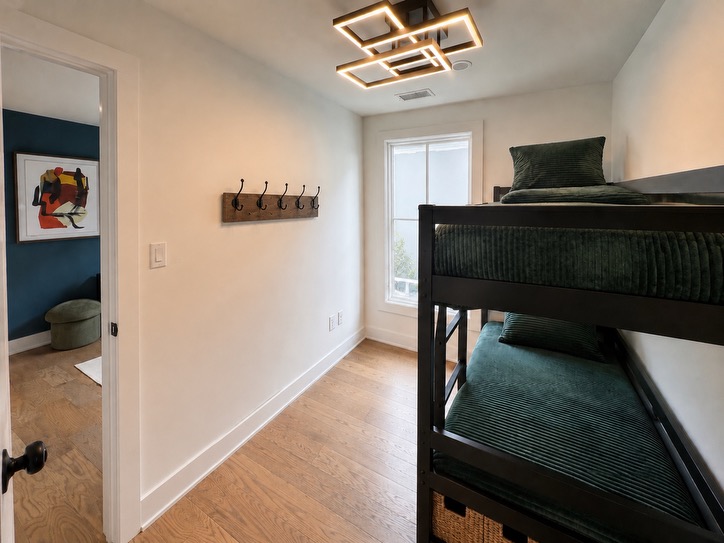 The Breakspear House | Full-home 4BR Trilith Stay with Game & Music Lounge