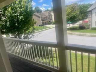 Single Home Stay (Homelife)