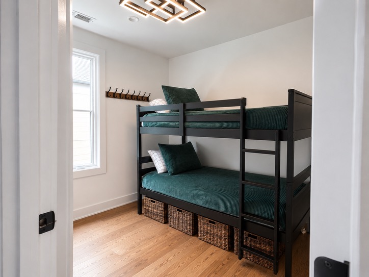 The Breakspear House | Full-home 4BR Trilith Stay with Game & Music Lounge