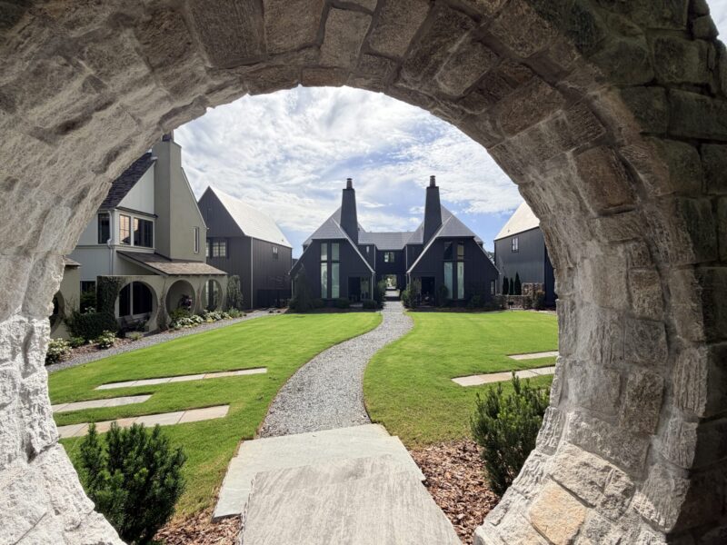 Trilith 4 Bedroom 3.5 Bath Townhome w/ 2 Car Garage