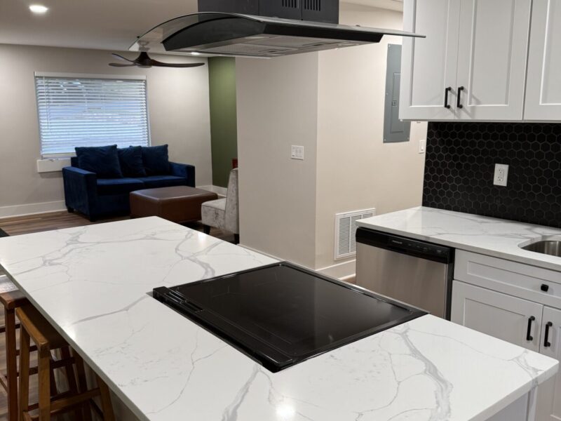 The Pavilions @Rugby Retreat in Historic College Park |5 min to ATL Airport |Marta accessible to World Cup matches |15 mins to Downtown