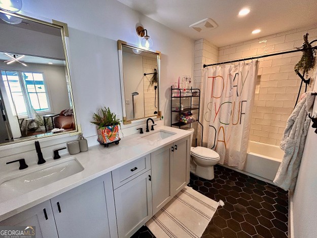 The Breakspear House | Full-home 4BR Trilith Stay with Game & Music Lounge