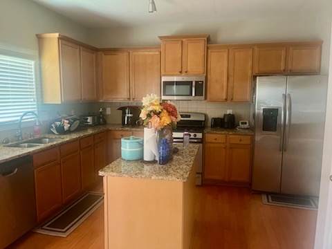 Single Home Stay (Homelife)